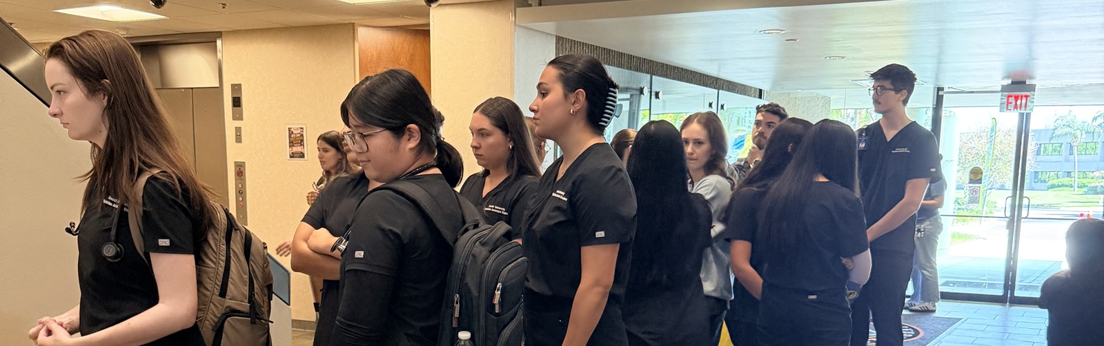 South University Tampa Nursing and PA students arrive at the immunization event