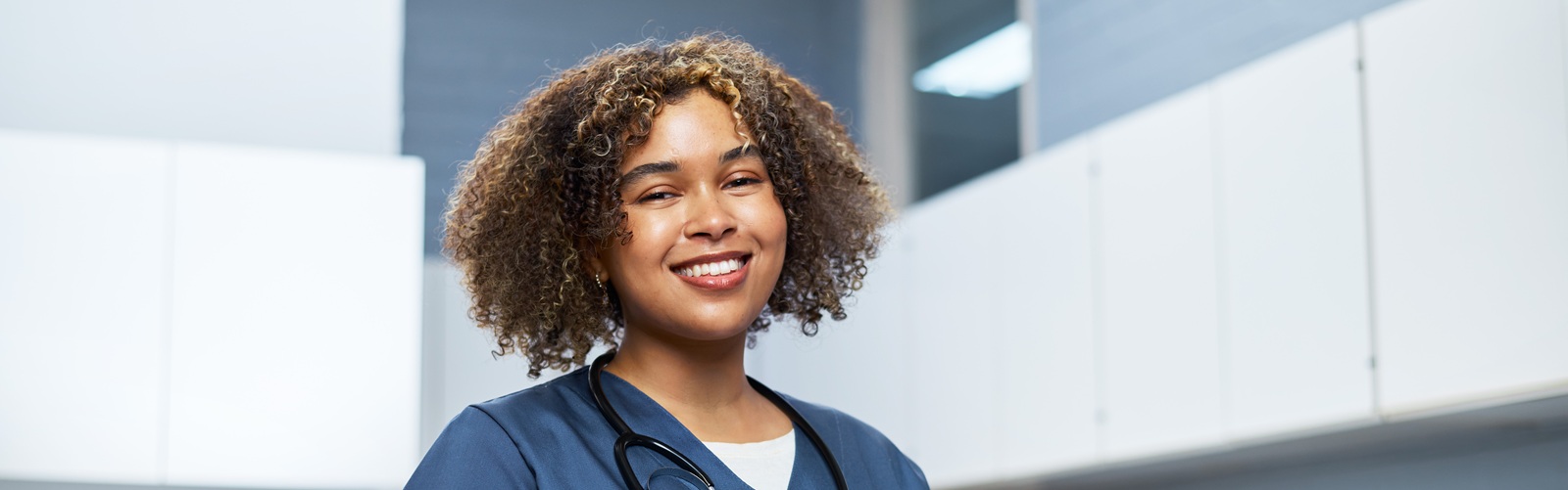 Image of a nurse ready to help her patients