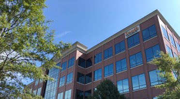 South University sign on Virginia Beach Campus building